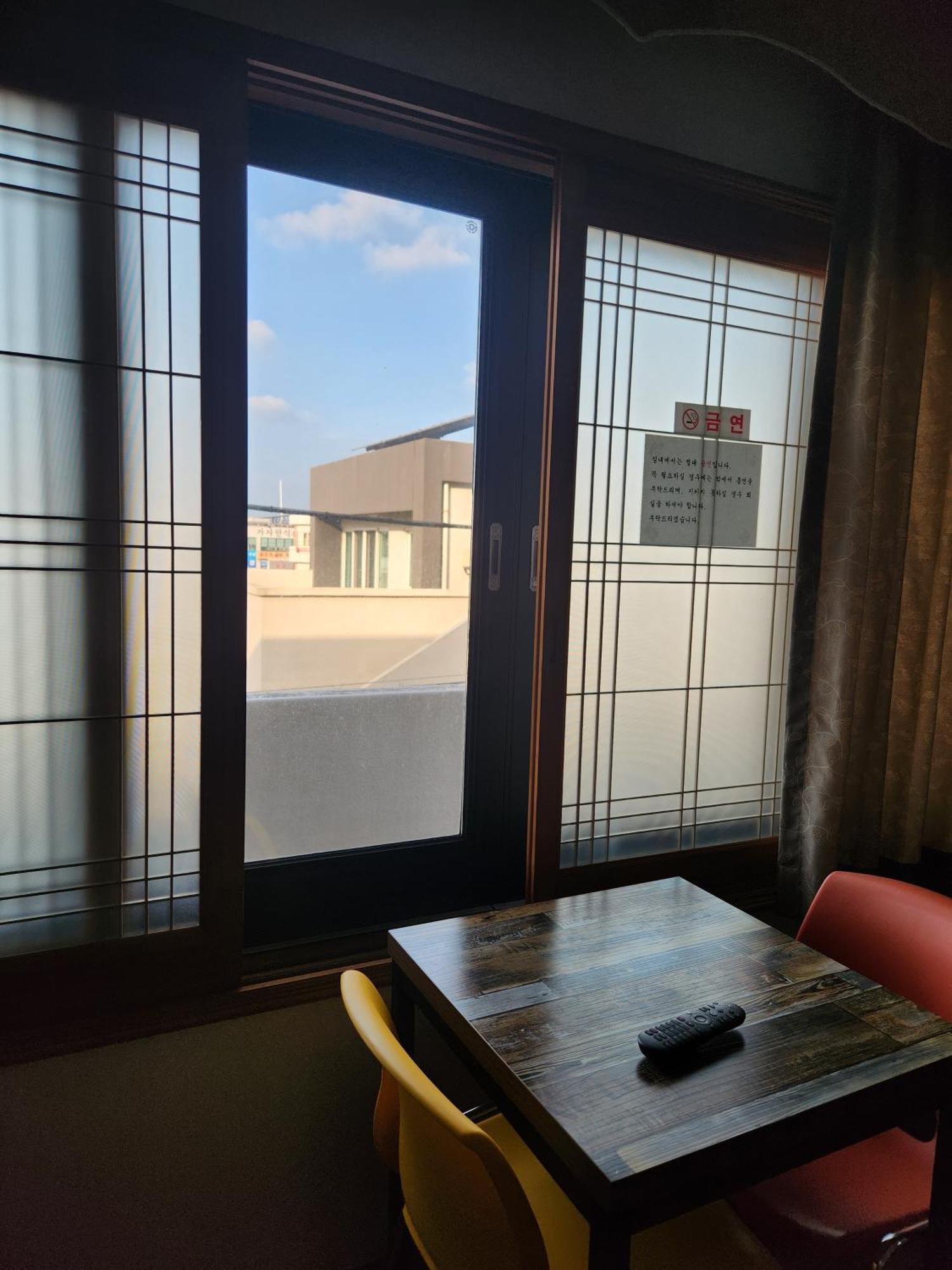 Bada Village Minbak Jeju Eksteriør billede